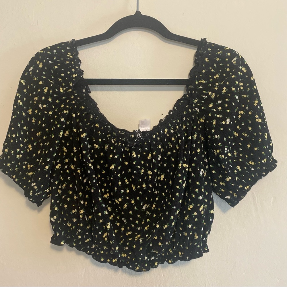 Floral off the shoulder crop top